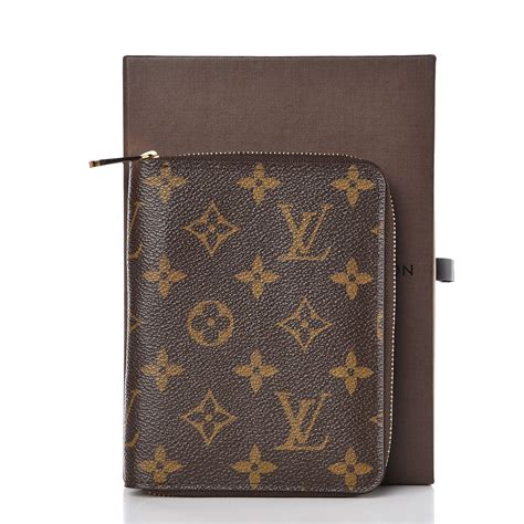 louis vuitton passaport|authentic louis vuitton passport holder.